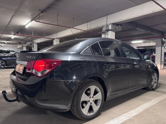 2012 Chevrolet Cruze I, чёрный, 915000 рублей - вид 1