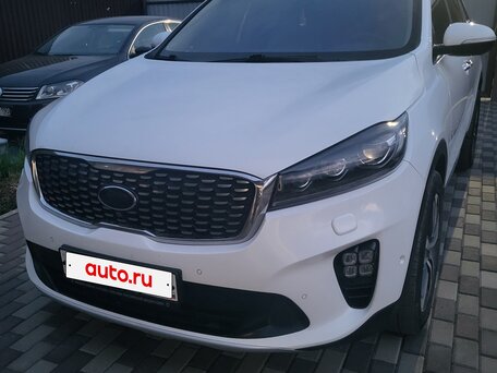 2018 Kia Sorento III Prime Рестайлинг, белый, 2200000 рублей, вид 4