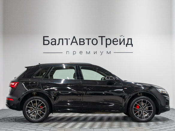 2025 Audi Q5 L 45 TFSI II (FY) Рестайлинг, чёрный, 5890000 рублей - вид 5