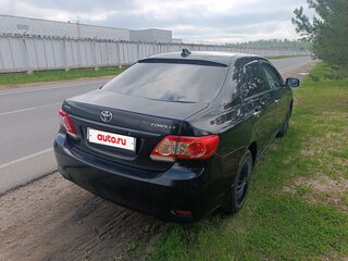 2010 Toyota Corolla X (E140, E150) Рестайлинг, чёрный, 815000 рублей, вид 4