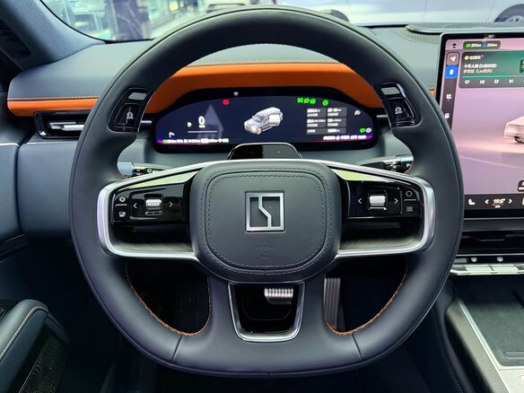 2026 Zeekr 9X 70 kWh, чёрный, 13649000 рублей - вид 12