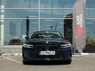 2025 BMW 3 серии 320i VII (G2x) Рестайлинг 2, синий, 5980000 рублей, вид 3