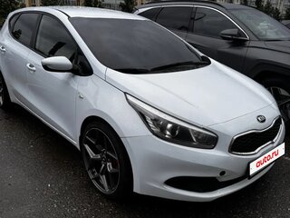 2013 Kia Ceed II, белый, 855000 рублей, вид 1