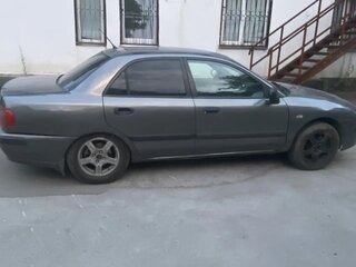 2002 Mitsubishi Carisma I Рестайлинг, серый, 230000 рублей, вид 2