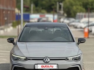 2021 Volkswagen Golf VIII, серый, 2440000 рублей, вид 2