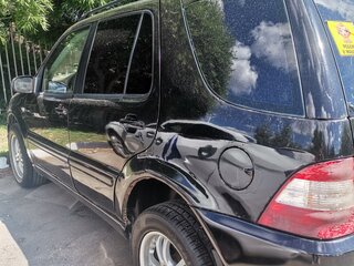 2000 Mercedes-Benz M-Класс 320 I (W163), чёрный, 480000 рублей, вид 5