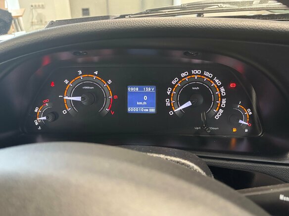 2026 Lada (ВАЗ) Niva Travel I Рестайлинг, чёрный - вид 18
