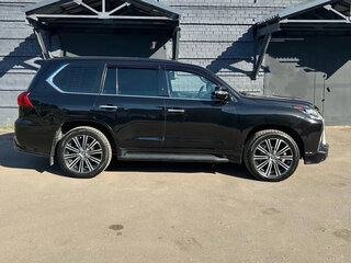 2017 Lexus LX 570 III Рестайлинг 2, чёрный, 7100000 рублей, вид 4