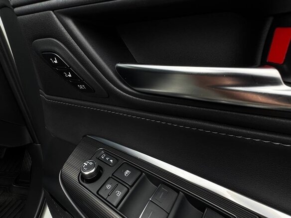 2021 Toyota Harrier IV (XU80), белый, 4999999 рублей - вид 18