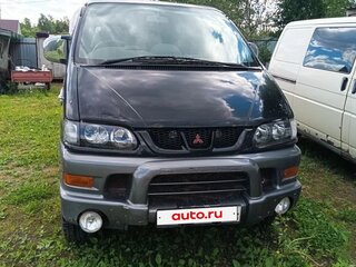 2001 Mitsubishi Delica IV, зелёный, 600000 рублей, вид 1