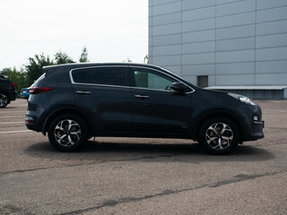 2020 Kia Sportage IV Рестайлинг, серый, 2058000 рублей, вид 3