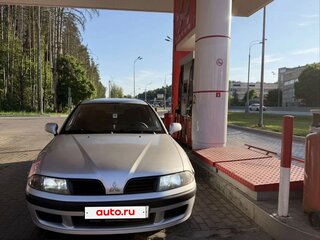 2002 Mitsubishi Carisma I Рестайлинг, серебристый, 170000 рублей, вид 1