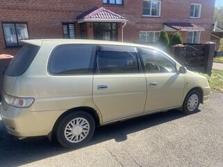 2000 Toyota Gaia, золотистый, 385000 рублей, вид 3