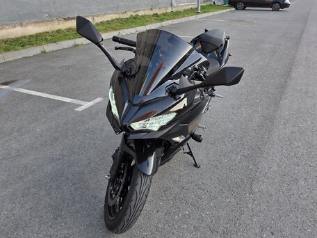2020 Kawasaki Ninja 250R, чёрный, 340000 рублей, вид 2