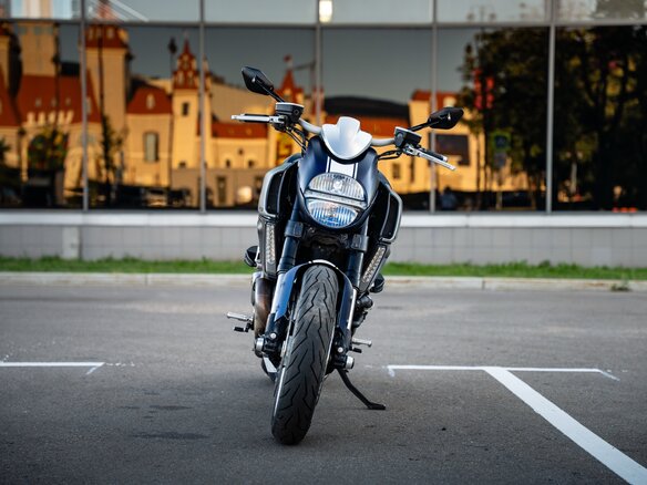 2013 Ducati Diavel, синий, 999000 рублей - вид 1