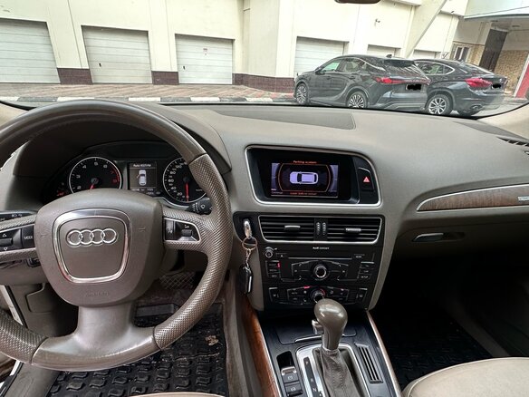 2012 Audi Q5 8tiptronic I (8R), белый, 1800000 рублей - вид 5