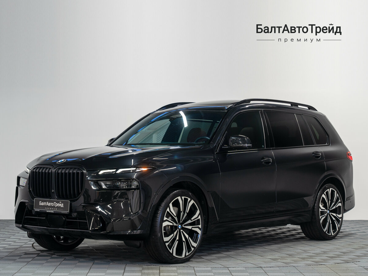 Открыть фотографии: BMW X7 I (G07) Рестайлинг