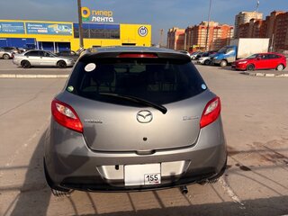 2013 Mazda Demio SkyActiv III (DE), серый, 960000 рублей, вид 4