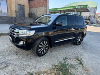 2010 Toyota Land Cruiser 200 Series, чёрный, 3000000 рублей, вид 1