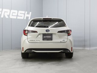 2021 Toyota Corolla XII (E210), белый, 2179000 рублей, вид 4