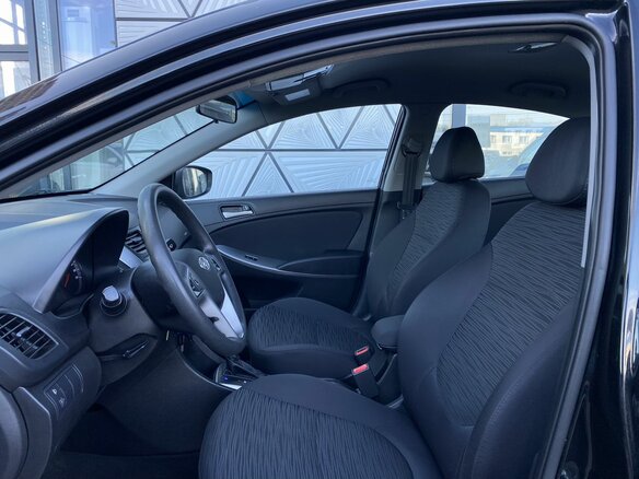 2016 Hyundai Solaris I Рестайлинг, чёрный, 649000 рублей - вид 17