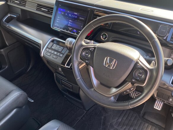 2018 Honda Stepwgn Spada V Рестайлинг, чёрный, 2850000 рублей - вид 22
