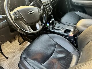 2017 Kia Sorento II Рестайлинг, белый, 1700000 рублей, вид 3