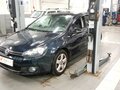 2011 Volkswagen Golf VI, синий, 730000 рублей