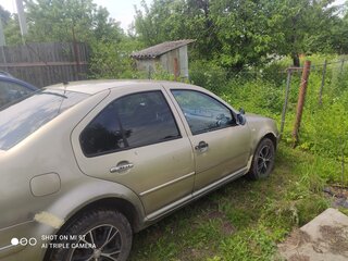 2004 Volkswagen Bora I, серый, 230000 рублей, вид 1