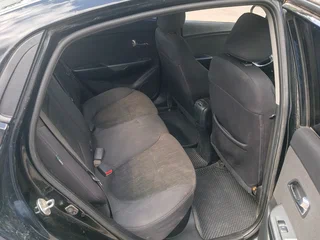 2013 Kia Rio 5-speed III, чёрный, 460000 рублей, вид 5