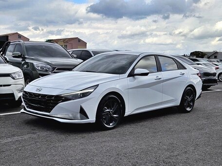 2023 Hyundai Avante VII, белый, 1690000 рублей, вид 1