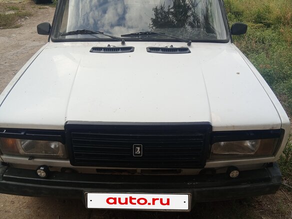 2004 Lada (ВАЗ) 2107, белый, 88000 рублей