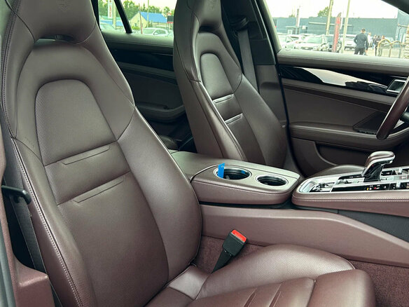 2018 Porsche Panamera 4 II, синий, 5980000 рублей - вид 13