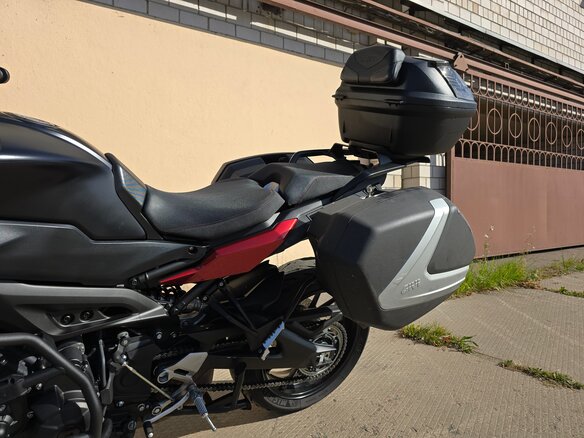 2020 Yamaha MT-09 Tracer (FJ-09), серый, 980000 рублей - вид 12