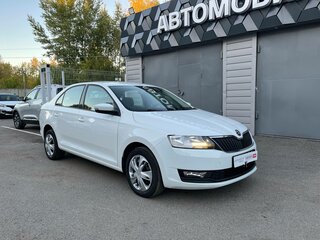 2019 Skoda Rapid I Рестайлинг, белый, 1298000 рублей, вид 3