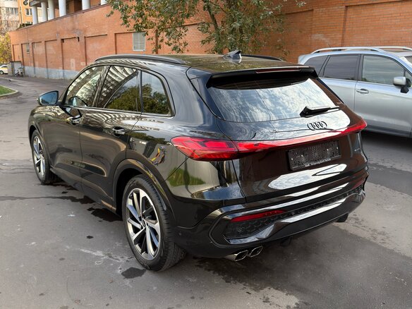 2026 Audi Q5 40 TDI III (GU), чёрный, 8590000 рублей - вид 7