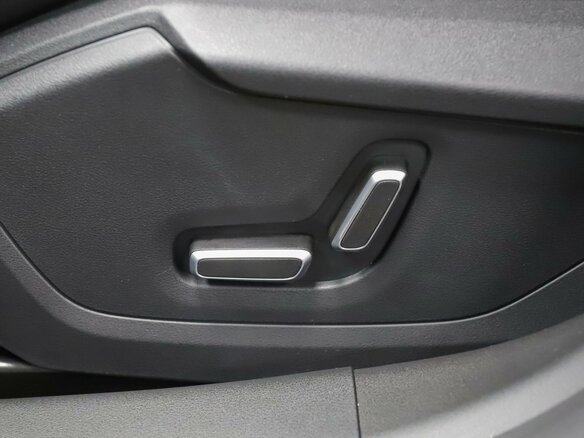 2026 Geely Cityray, серебристый, 3345000 рублей - вид 10