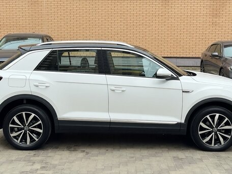 2026 Volkswagen T-Roc I (China Market) Рестайлинг, белый, 2399000 рублей, вид 2