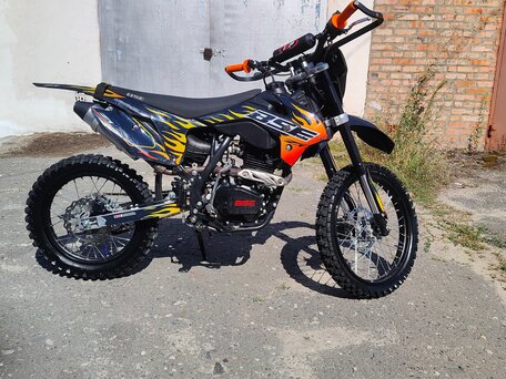 2024 BSE Z1, чёрный, 125000 рублей, вид 1