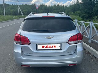 2013 Chevrolet Cruze I Рестайлинг, серебристый, 850000 рублей, вид 3