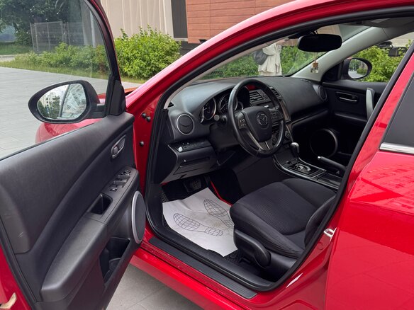 2008 Mazda 6 II (GH), красный, 870000 рублей - вид 7