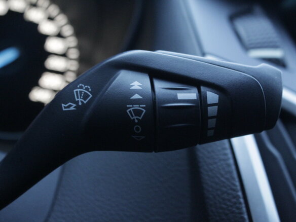 2012 Ford Focus III, белый - вид 12