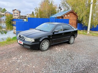 2004 Skoda Octavia I (A4) Рестайлинг, чёрный, 330000 рублей, вид 1
