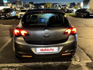 2011 Opel Astra J, серый, 450000 рублей, вид 2