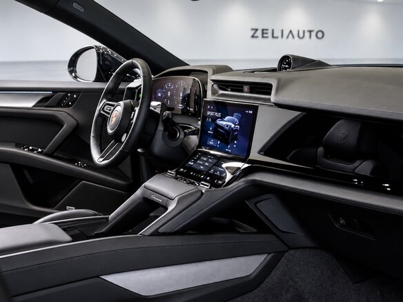 2026 Porsche Cayenne Electric Coupé IV, серый, 23000000 рублей - вид 8