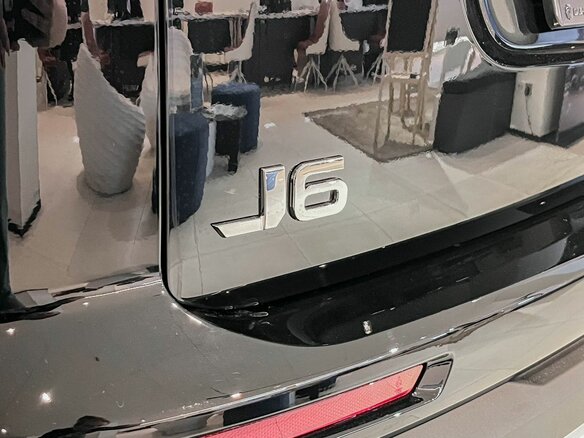 2026 Jeland J6, чёрный, 2549000 рублей - вид 10