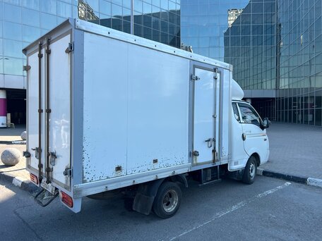 2011 Hyundai Porter II, белый, 645000 рублей, вид 3