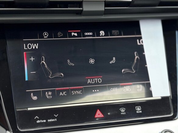 2026 Audi Q6 40 TFSI, чёрный - вид 12