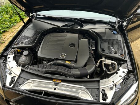 2020 Mercedes-Benz C-Класс 180 IV (W205) Рестайлинг, чёрный, 3900000 рублей, вид 3