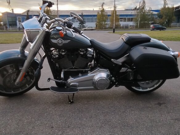2020 Harley-Davidson Fat Boy, зелёный, 2300000 рублей - вид 2